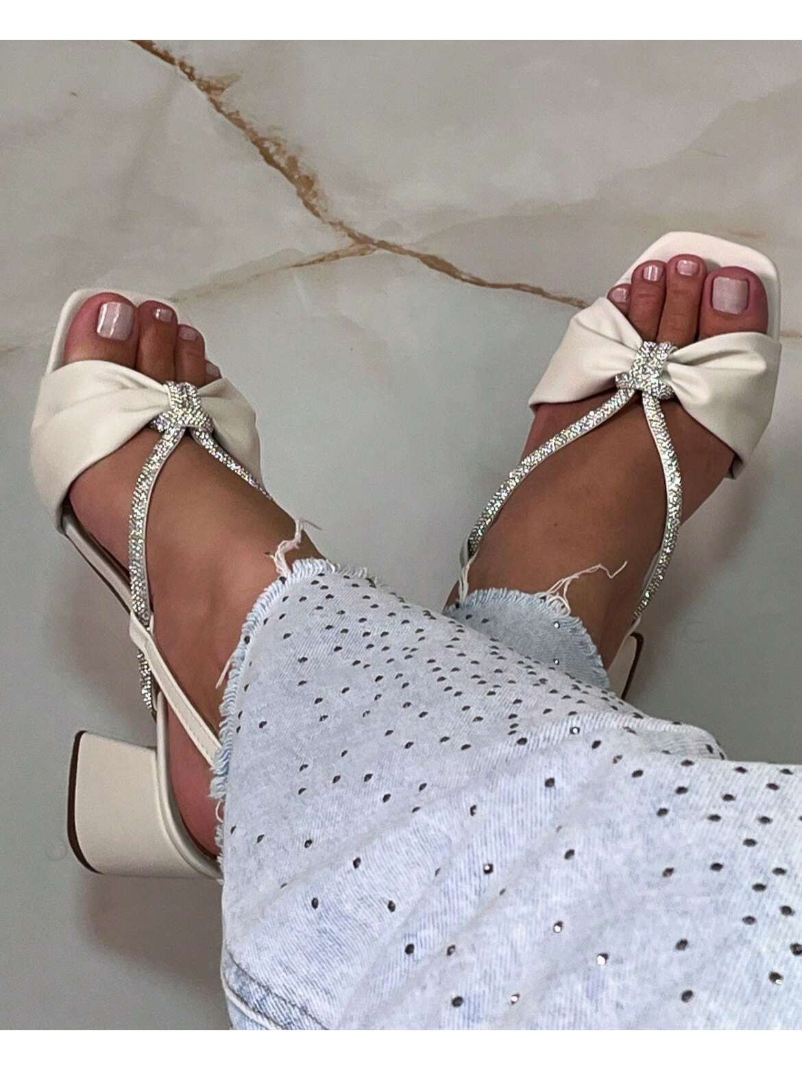 36 133-OFF WHITE BRILHO