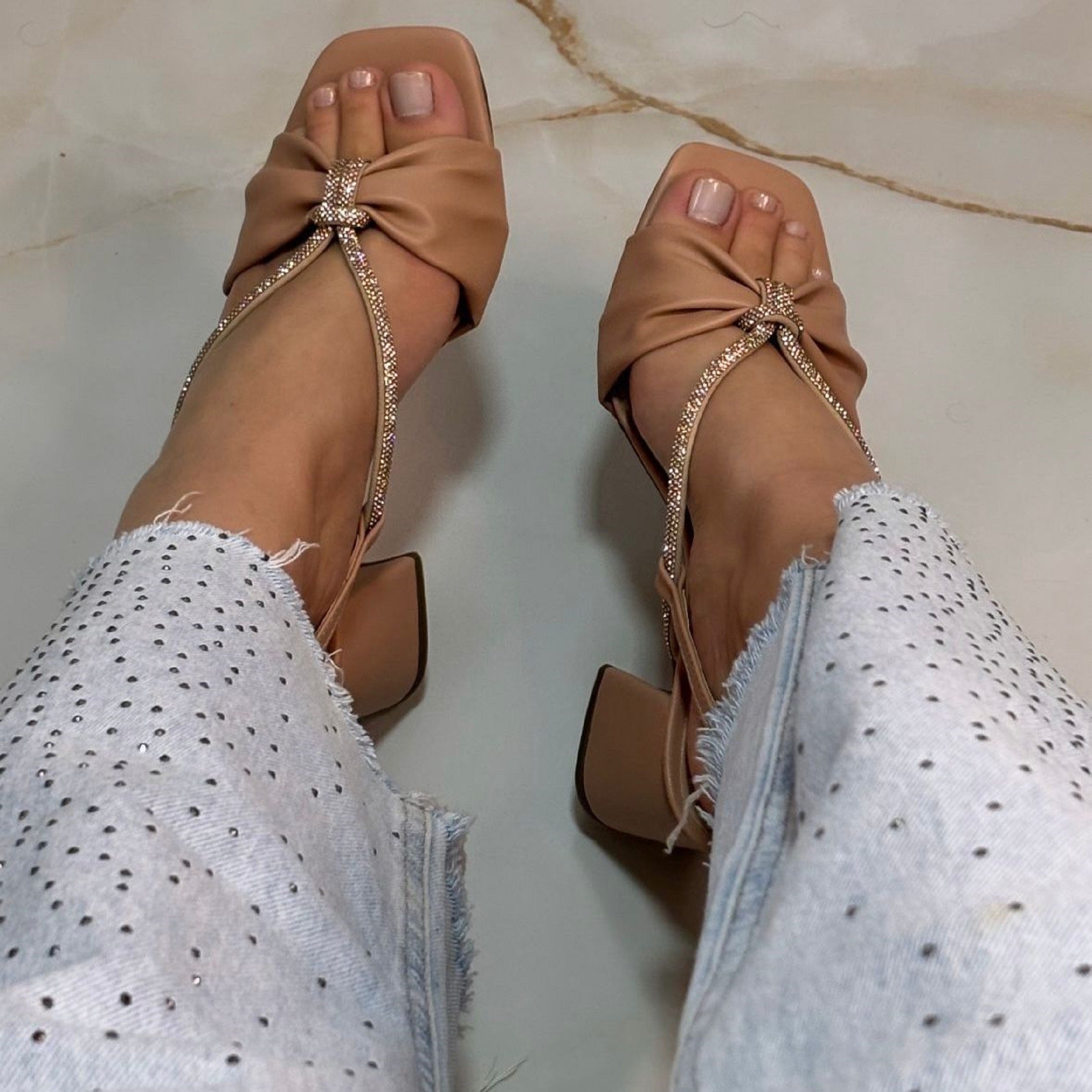 Sandália Cartucho com Strass