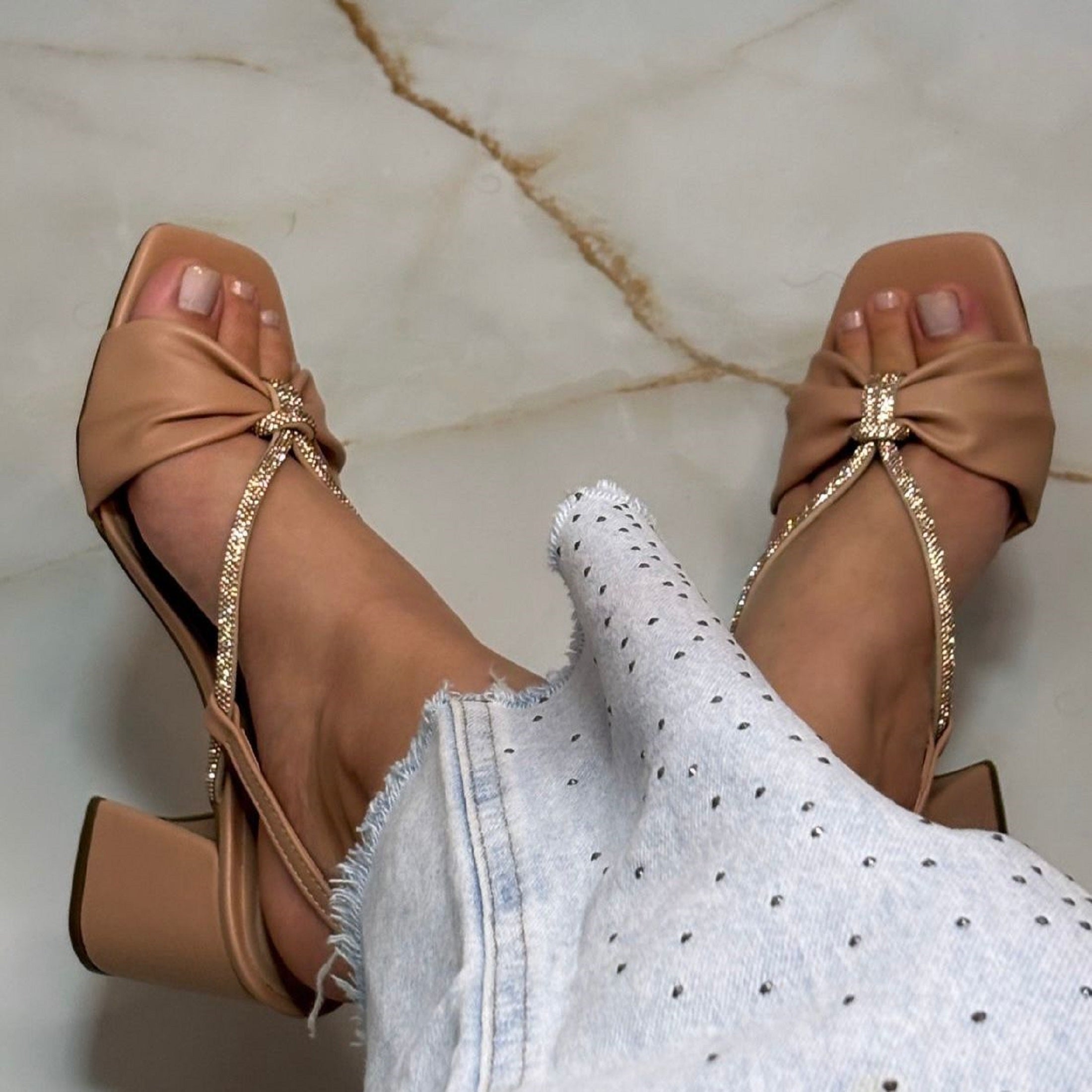 Sandália Cartucho com Strass